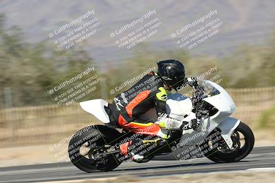 media/Dec-04-2025-Racers Edge (Thu) [[5ebc9f124d]]/3-B Group/5-Session 2 Turn 2 inside Speed Pans/